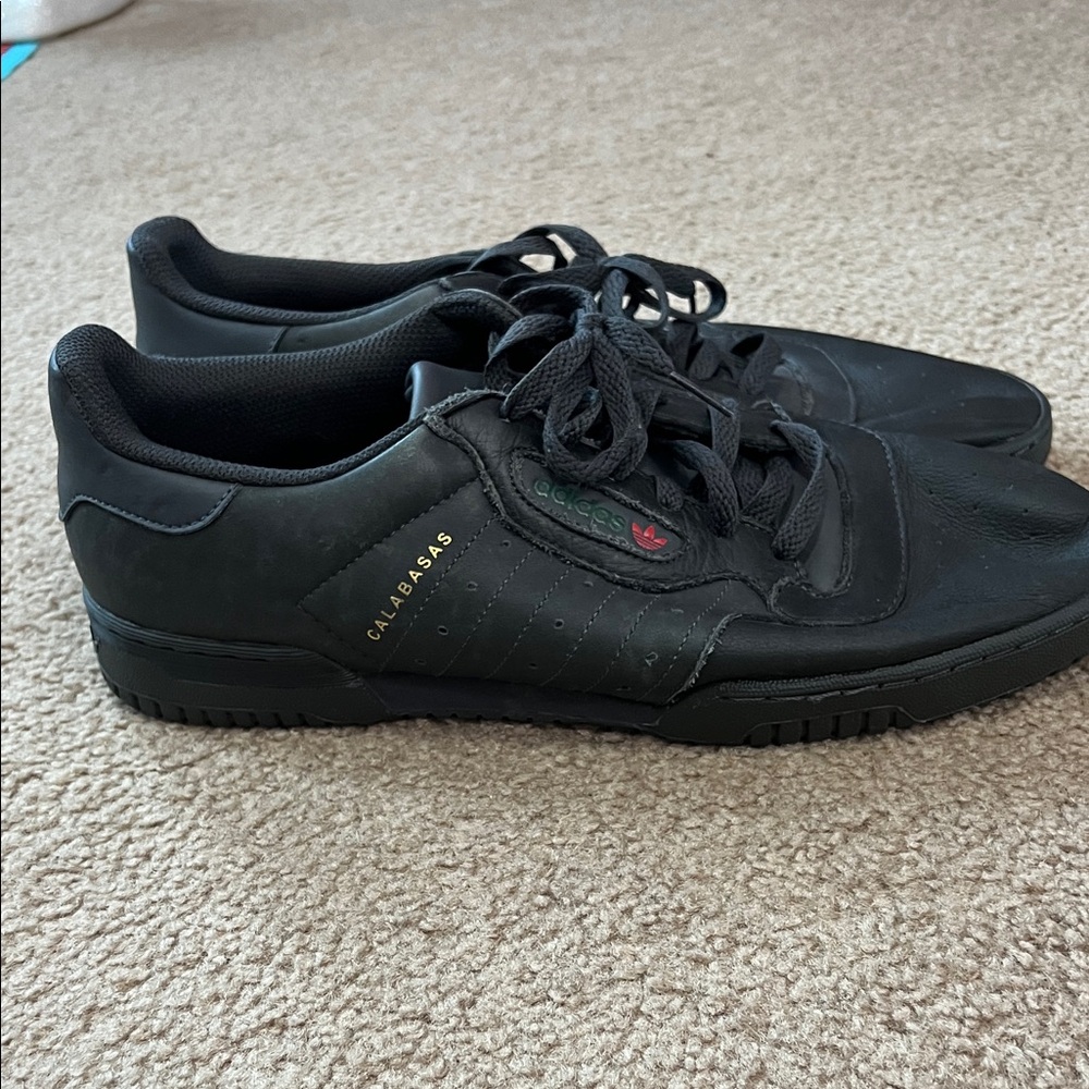 Adidas Yeezys Black Calabasas Sneakers men’s size 11